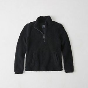 A&F Sherpa half zip pullover Small